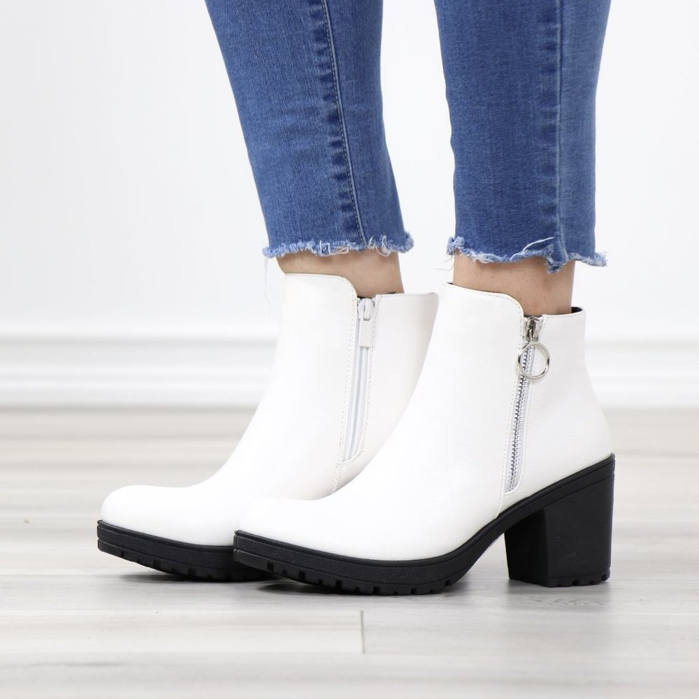 White Synthetic Leather Chunky Lug Block Heel Round Toe Ankle Boots - Picture 12 of 12